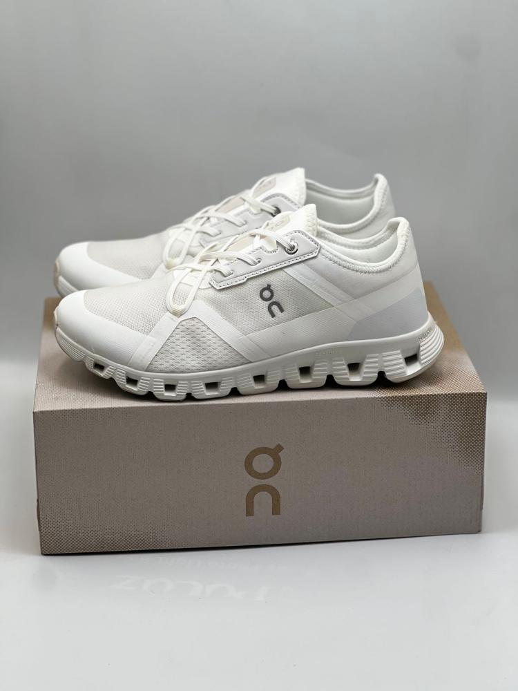 حذاء On Running cloud