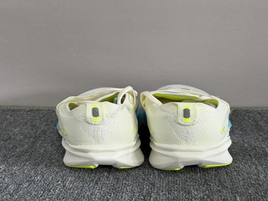 حذاء بروكس Brooks Hyperion Max 3