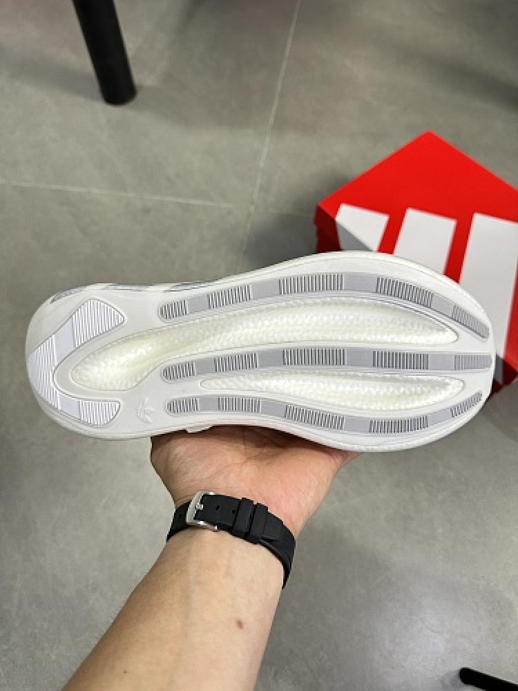 حذاء اديداس adidas HYPERBOOST EDGE