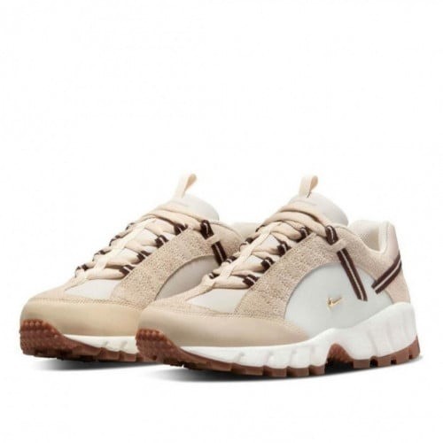 حذاء Nike Jacquemus