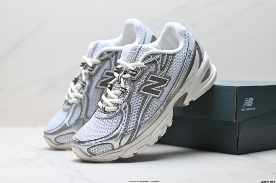 حذاء New Balance 740 | نيو بالانس 740