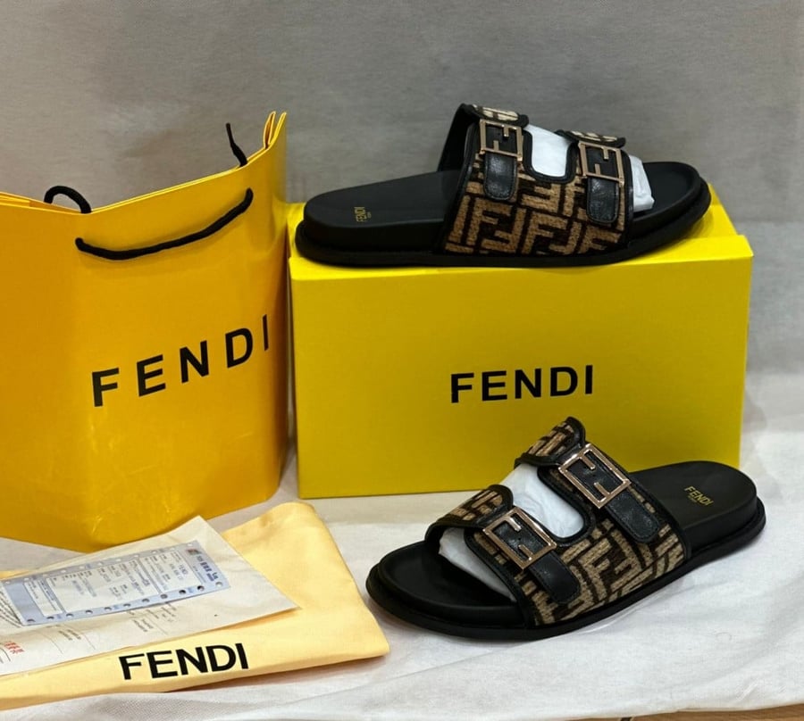 نعال رجالي فيندي Fendi