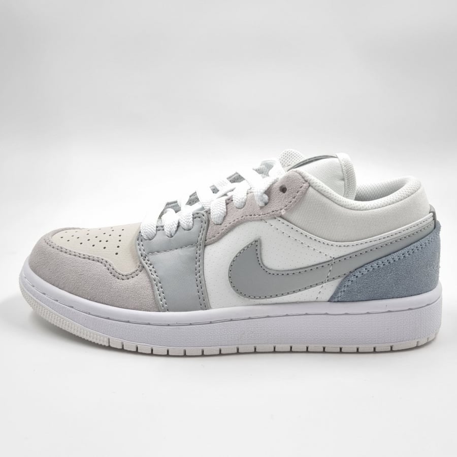 حذاء Nike Air Jordan