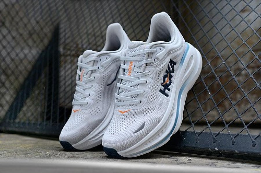 حذاء HOKA Bondi 9