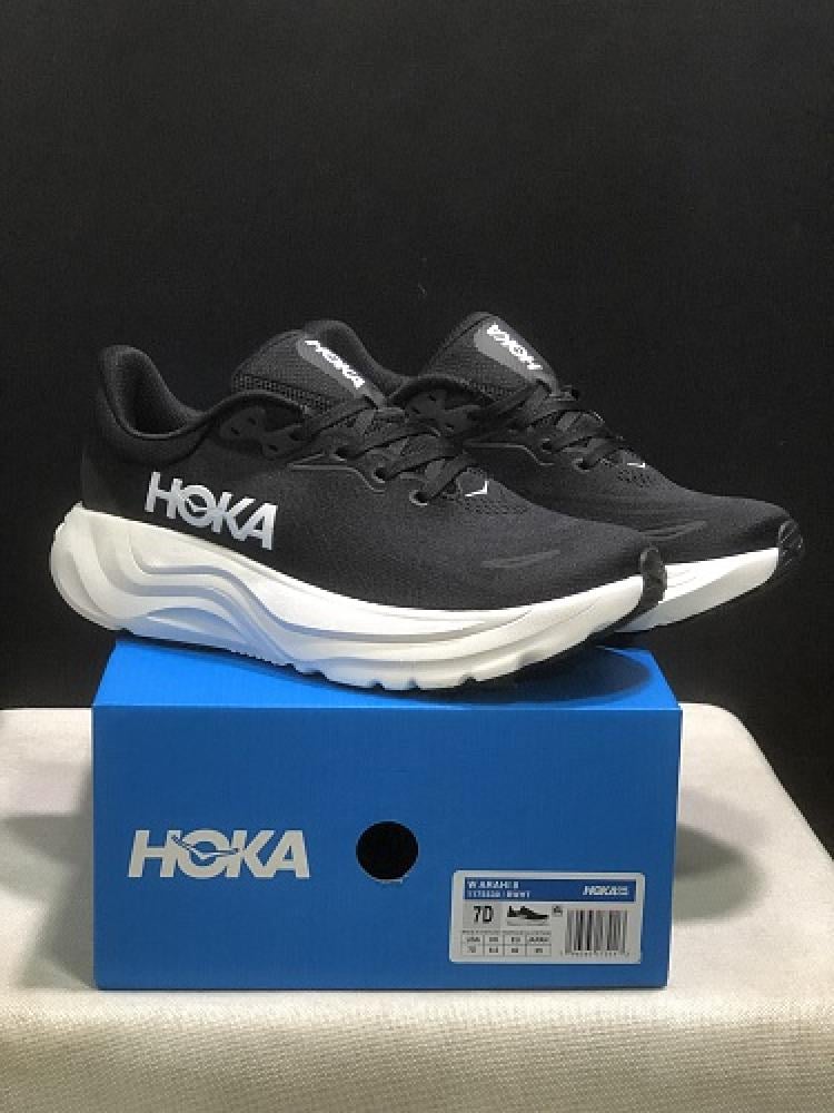حذاء HOKA Arahi 8