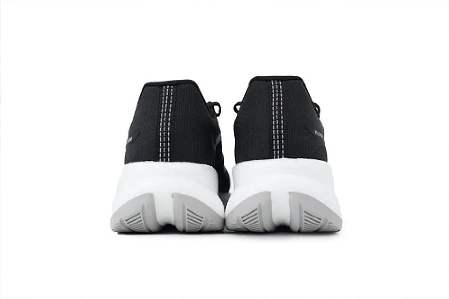 حذاء أديداس  adidas VELOSTAR