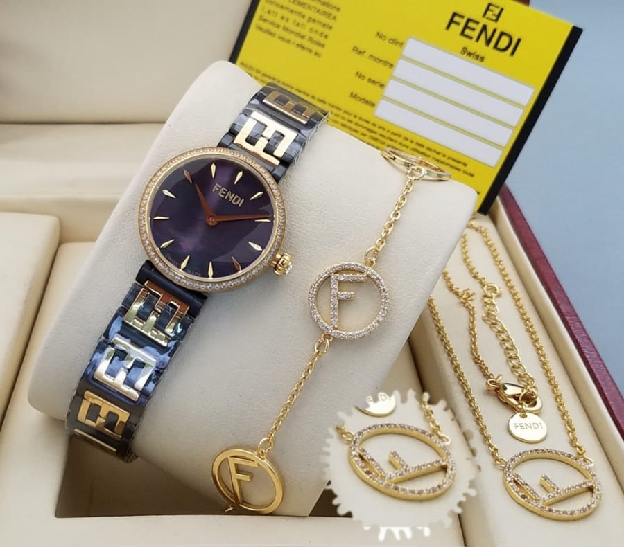 ساعة فندي FENDI نسائي
