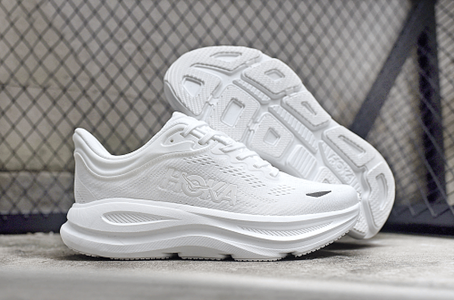 حذاء HOKA Bondi 9
