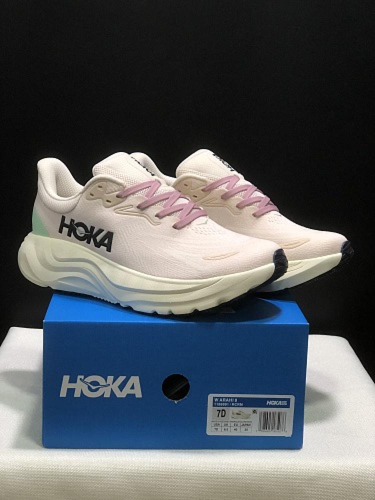 حذاء HOKA Arahi 8