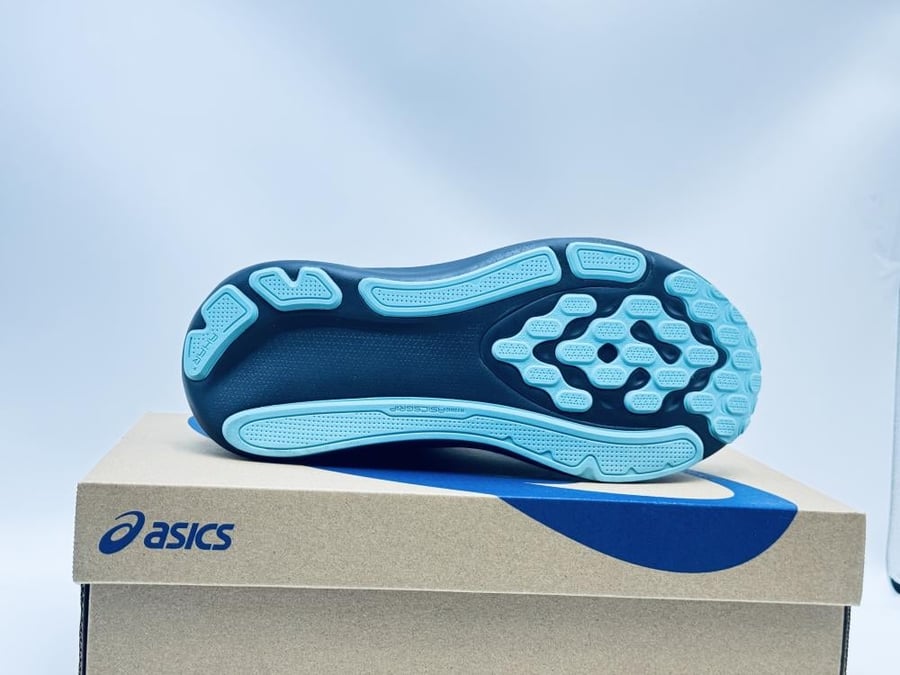 ASICS GEL-KAYANO 33