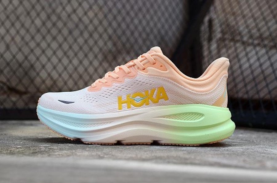حذاء HOKA Bondi 9