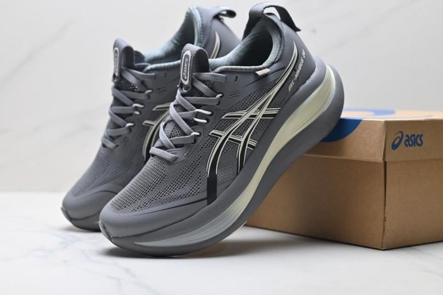 ASICS GEL-NIMBUS 28