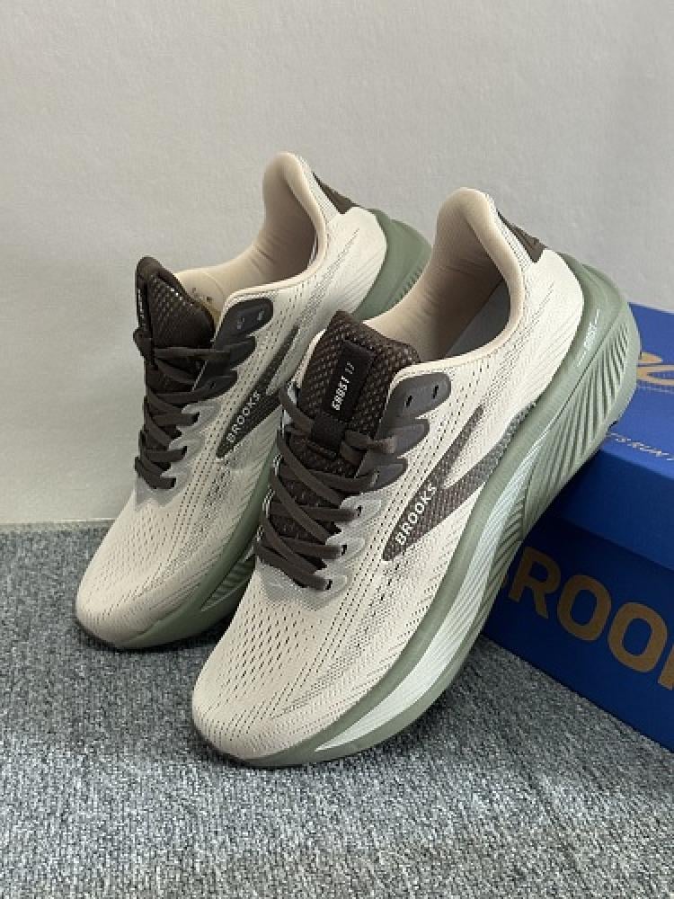 حذاء بروكس Brooks Ghost 17