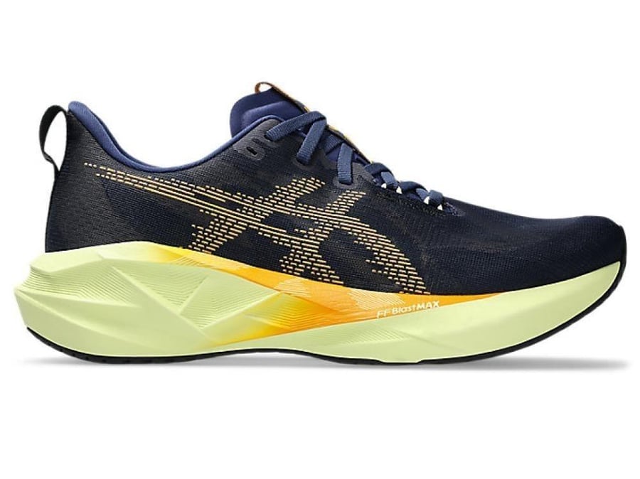 ASICS NOVABLAST 5