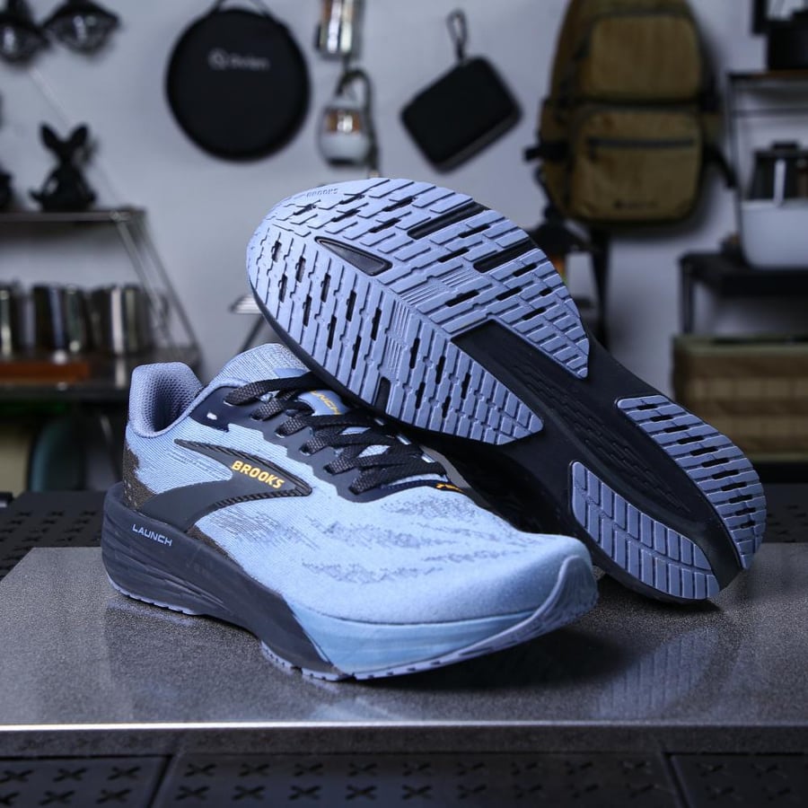 حذاء بروكس Brooks Launch 11