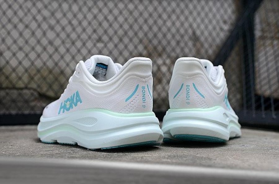 حذاء HOKA Bondi 9