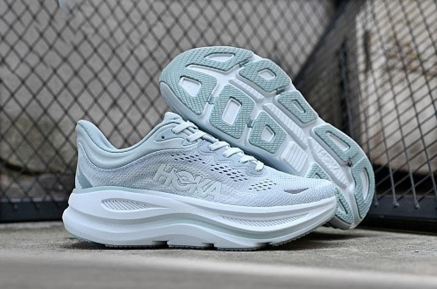 حذاء HOKA Bondi 9