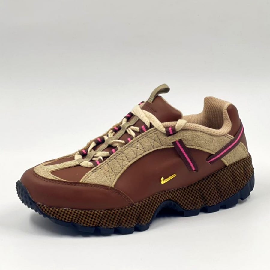 حذاء Nike Jacquemus