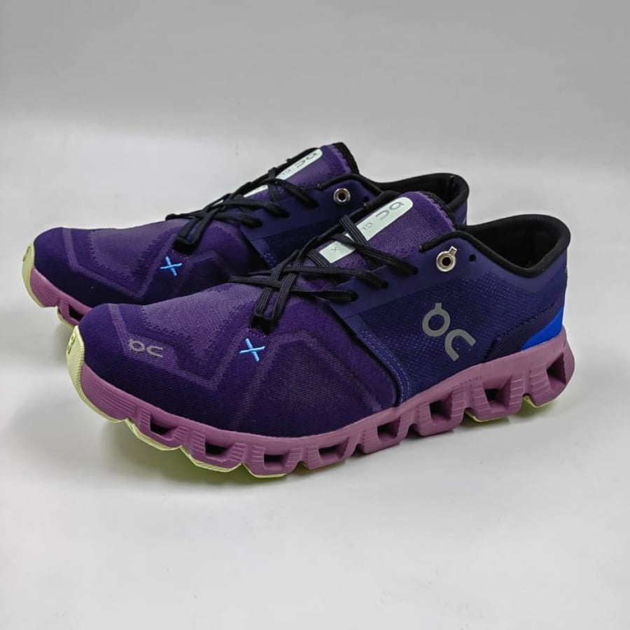 حذاء On Running cloud