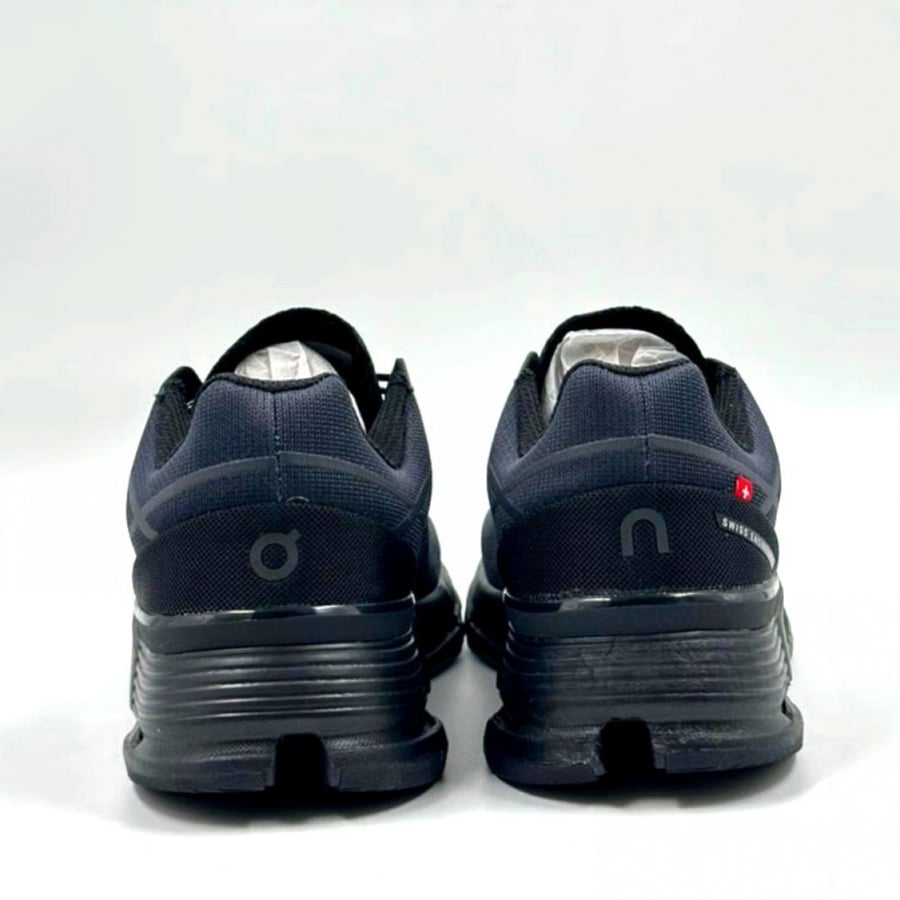 حذاء On Running cloud