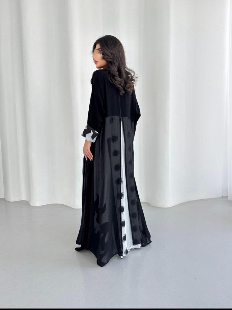 J 33 abaya