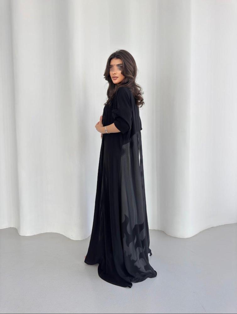 J 33 abaya