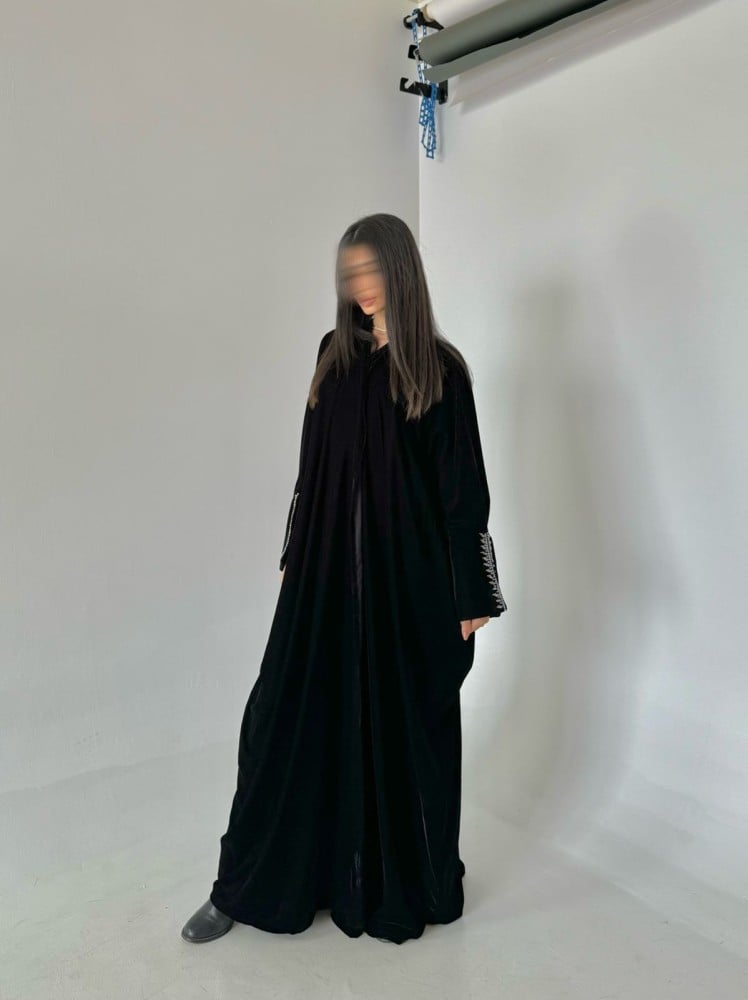 Black velvet abaya with butterfly and with suspicion of the chest