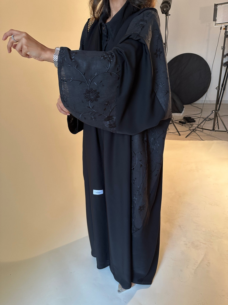 النُور تطريز يدوي