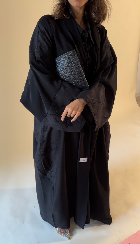النُور تطريز يدوي
