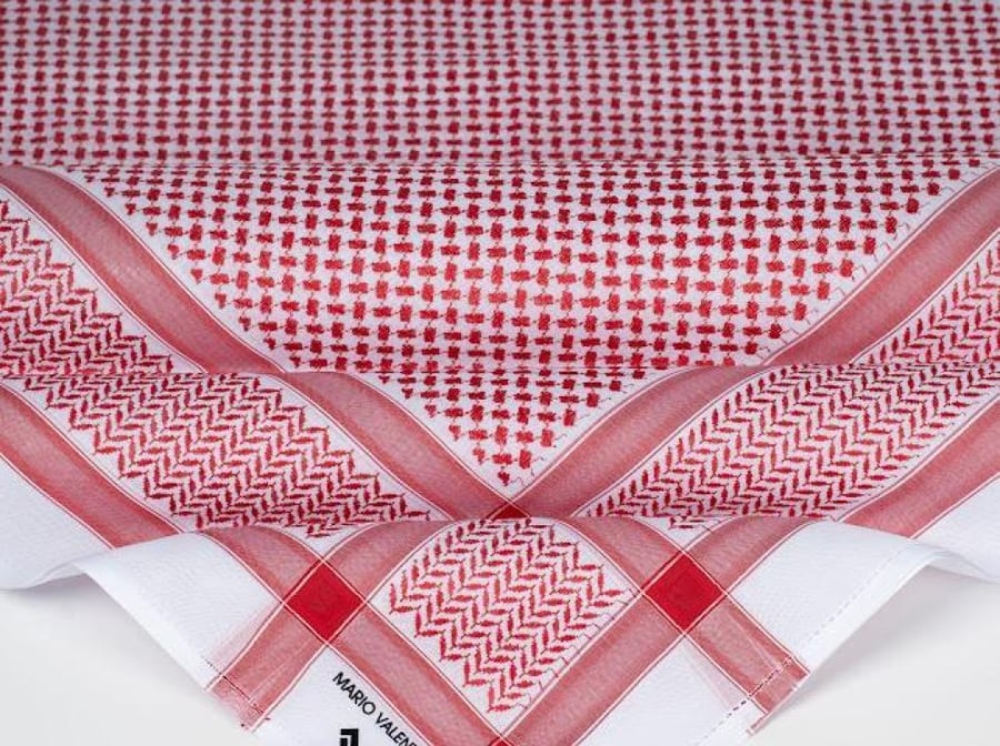 عرض شماغين ماريو فالنتينو - SVOR10