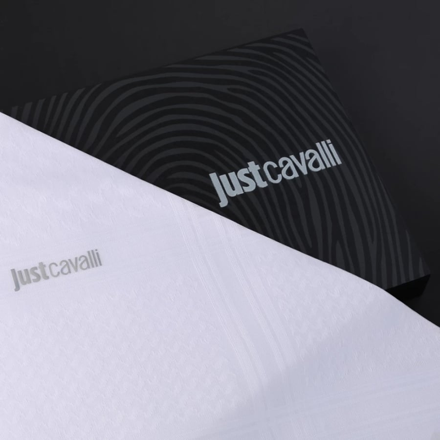شماغ ايطالي ابيض جست كافالي J-C-W - متجر قولد