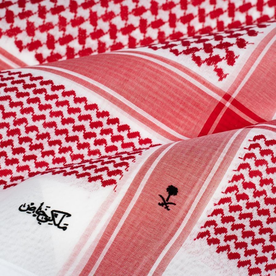 شماغ ملكي الرسمي الفاخر