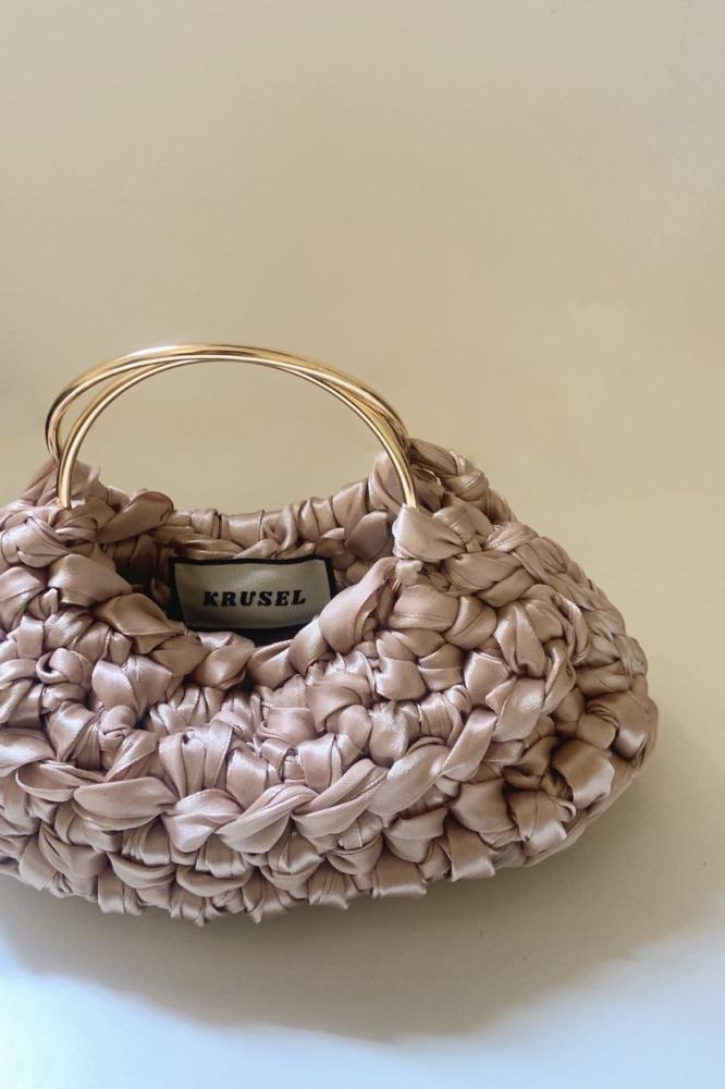 Champagne beige - satin