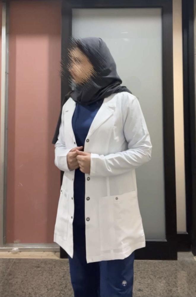 لابكوت (نسائي)