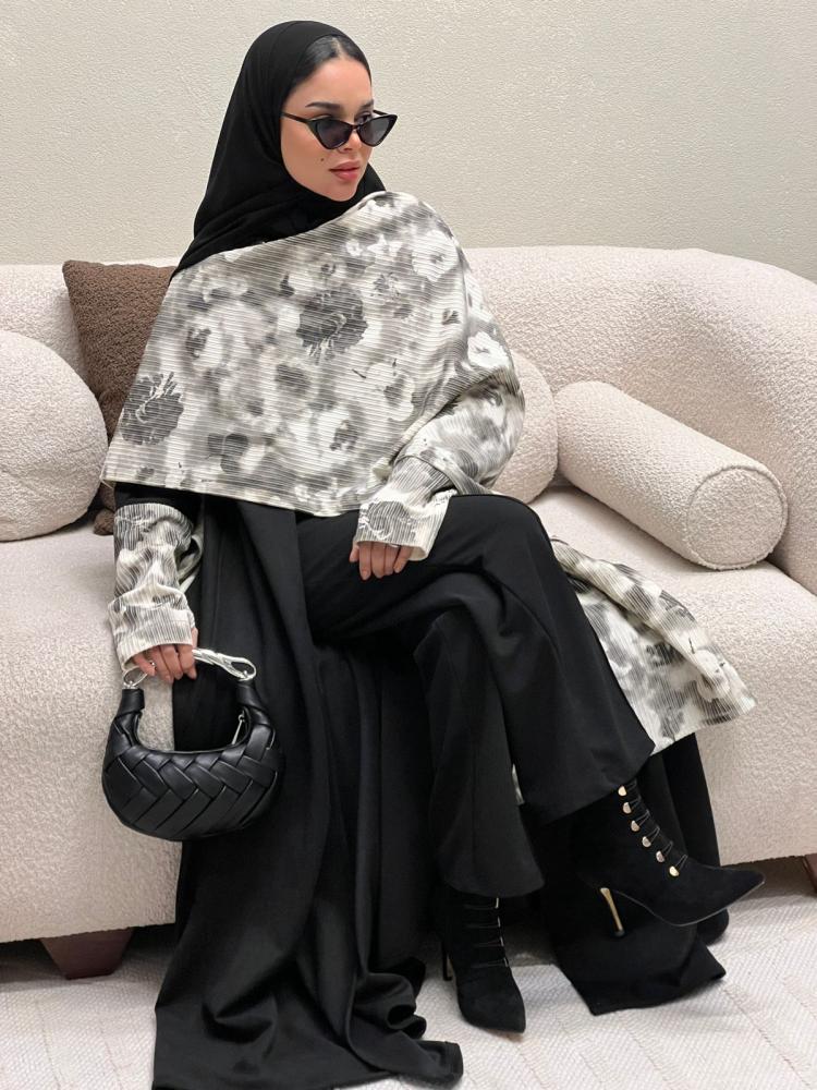 عباية ( أميره شال ابيض  ) شامواه مع شال صوف