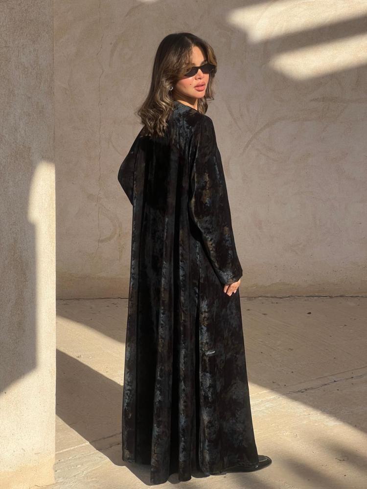 Moon abaya, guipure lace with crepe