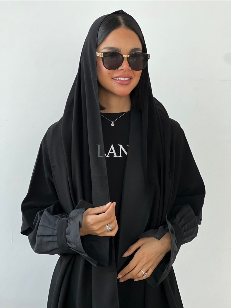 عباية كريب سوداء مع تدخيلات اورقنزا 0026