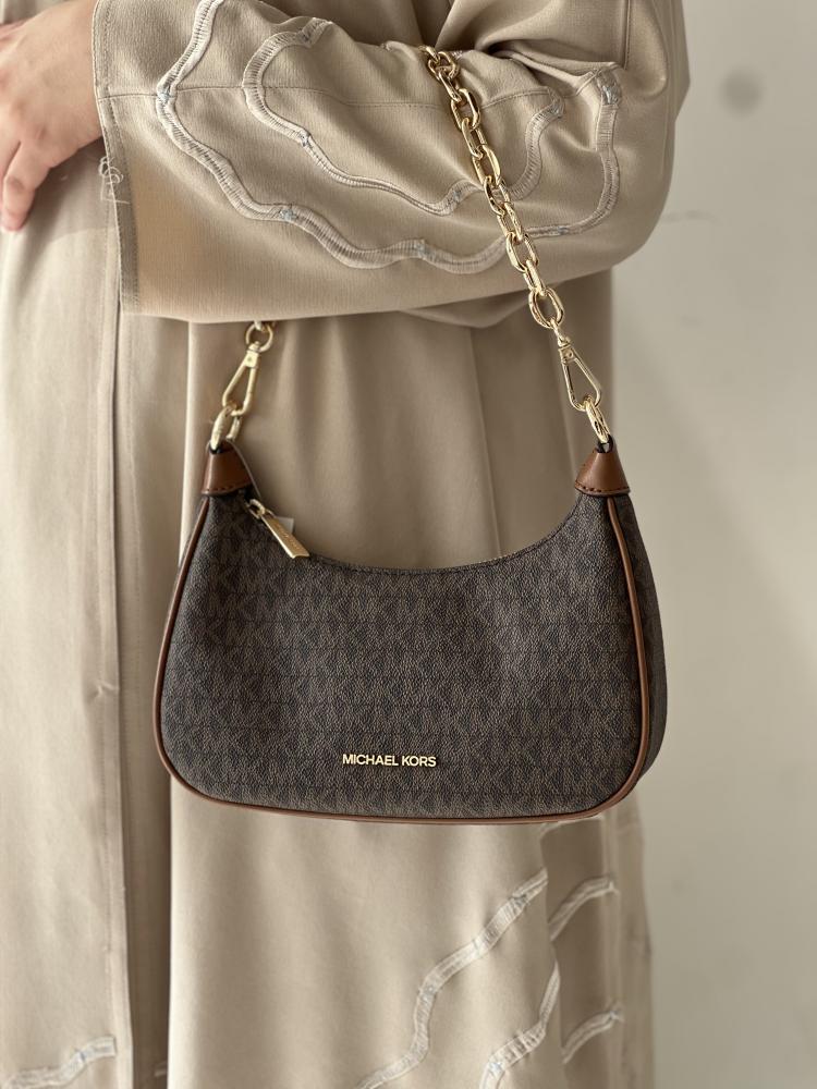 مايكل كورس |  Cora Medium Signature Logo Shoulder Bag