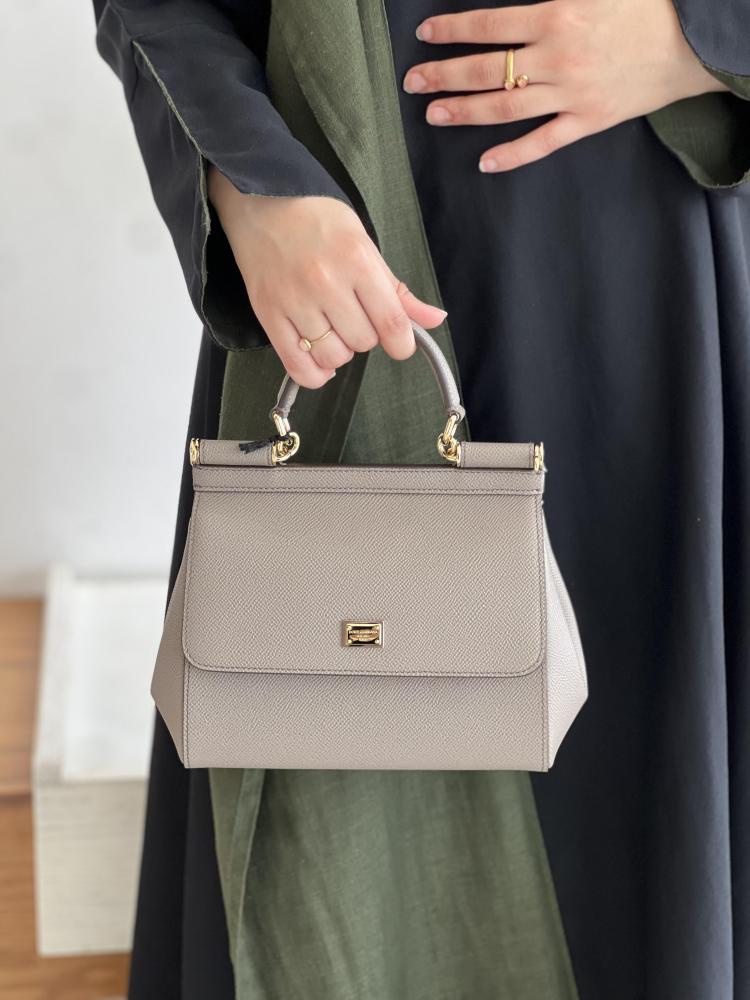 دولتشي اند قابانا | Small dauphine leather Sicily bag