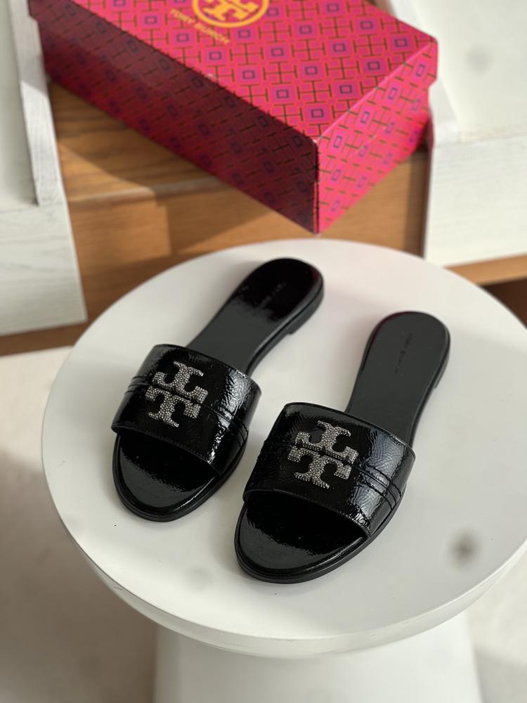 توري برتش | 39.5 | 40 | Tory burch