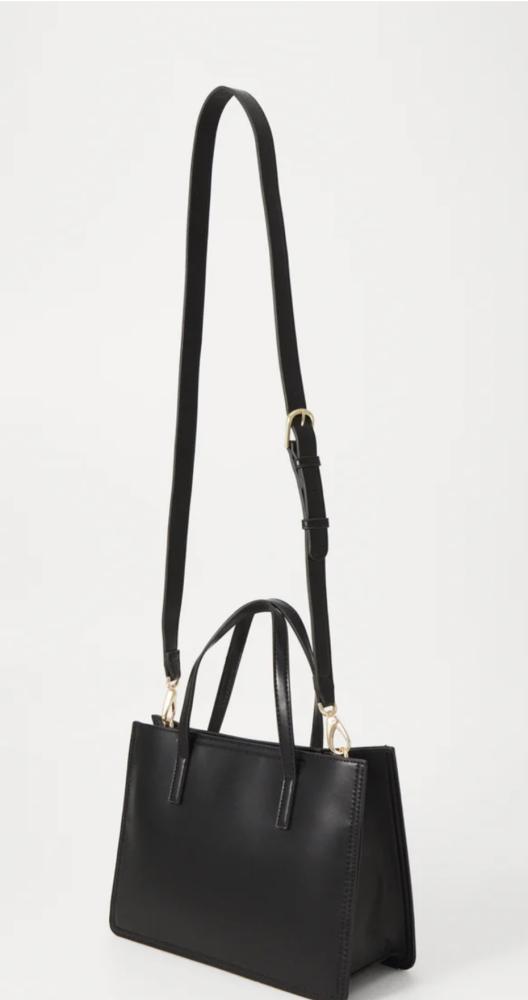 ماريو فالنتينو | Valentino Bags WALL