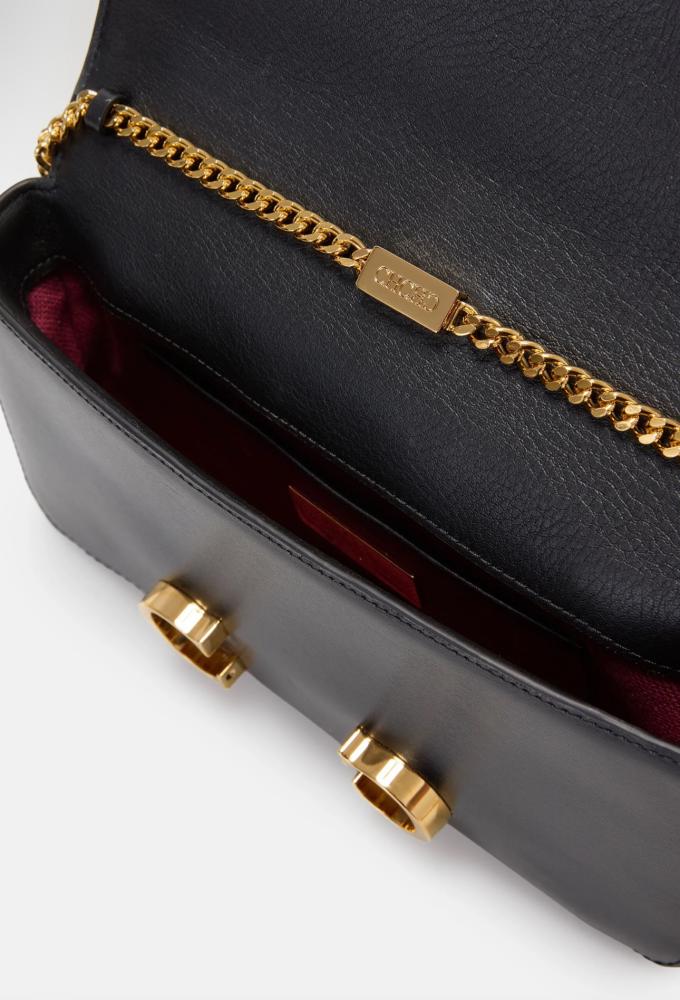 Small belt bag