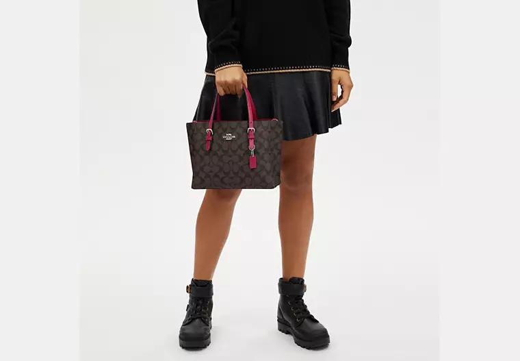 كوتش | Mollie Tote 25 In Signature Canvas
