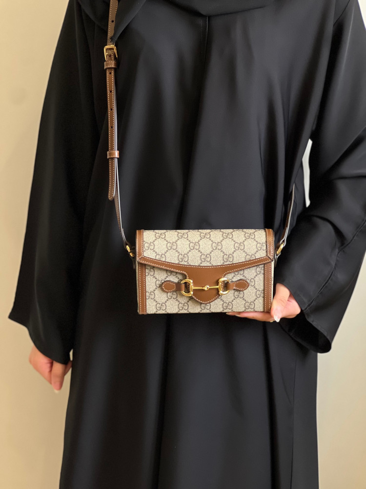 شنطة قوتشي صغيرة