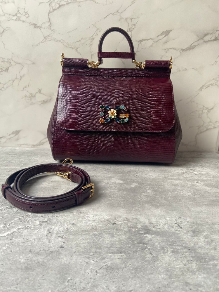 دولتشي اند قابانا | Medium Sicily Top-Handle Bag