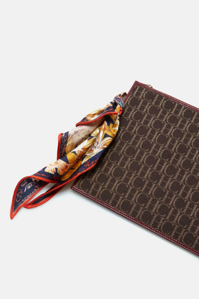 كارولينا هيريرا | SHOPPING | CONTINENTAL POUCH