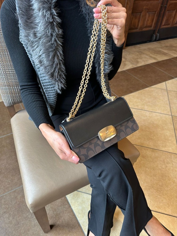 كوتش | Eliza Flap Crossbody In Signature Canvas