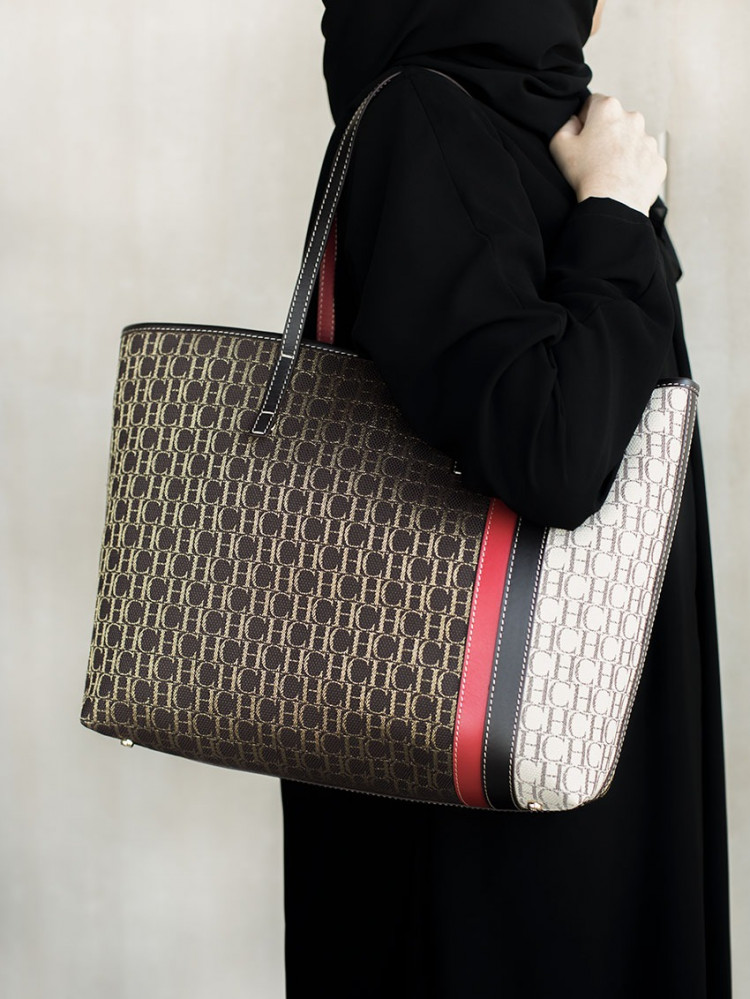 كارولينا هيريرا | SHOPPING | LARGE SHOULDER BAG