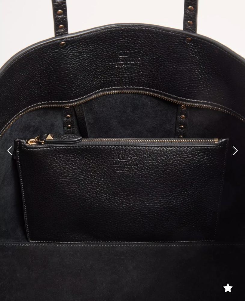 VALENTINO GARAVANI ROCKSTUD SHOPPING BAG IN GRAINY CALFSKIN