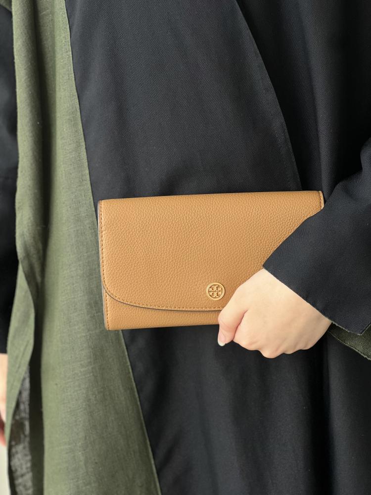 ROBINSON PEBBLED CHAIN WALLET